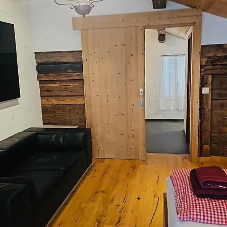 Cozy Alpine By Capricorn